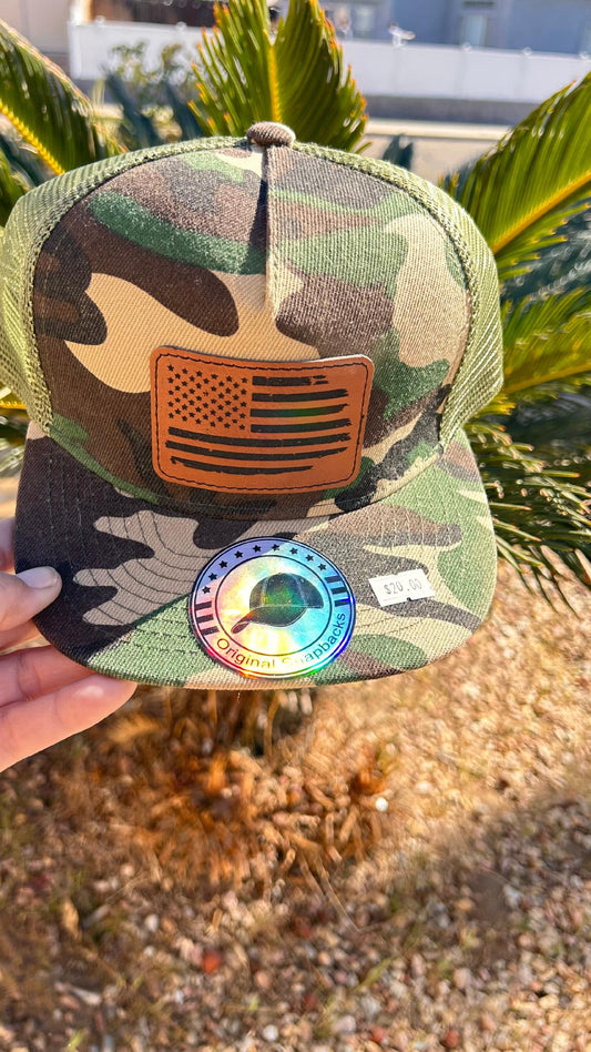 AMERICAN FLAG CAMO HAT